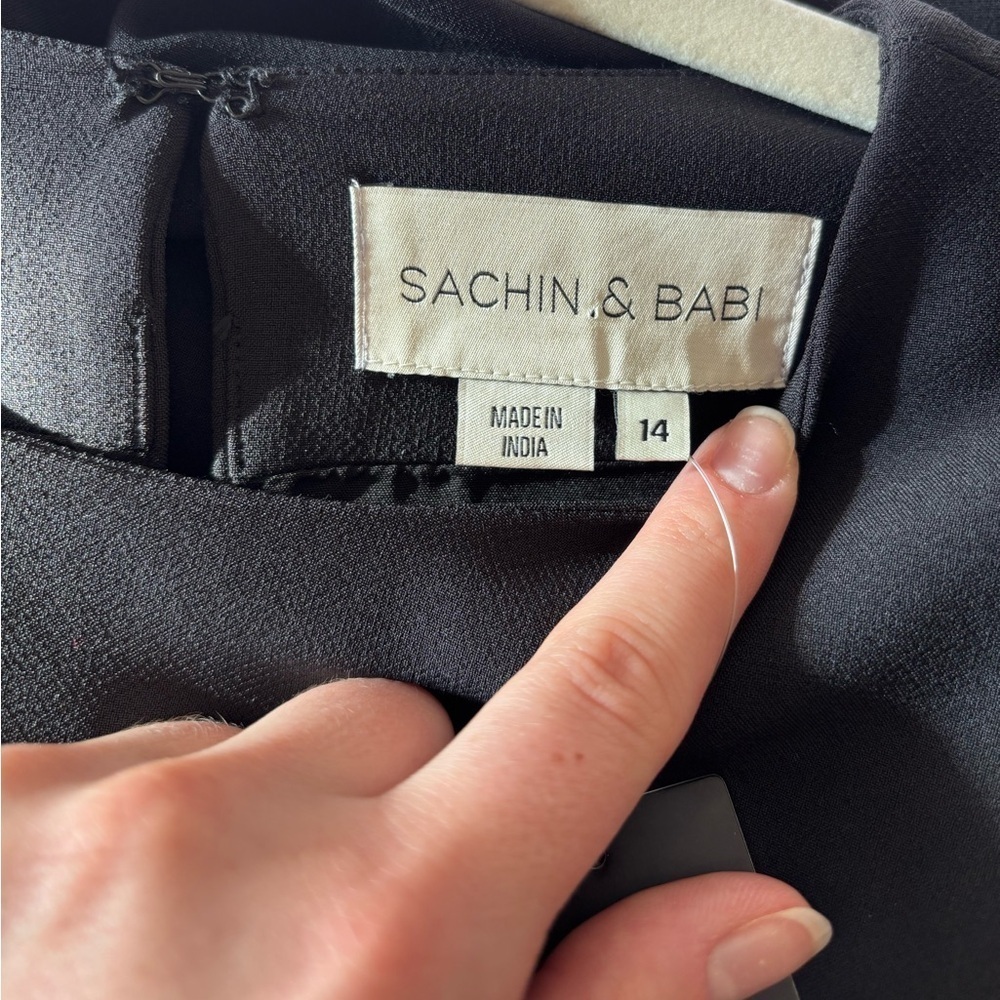 NWT Sachin + Babi Lily Black Long Sleeve Elegant Dress With Bow Accents Size 14 - Picture 7 of 11